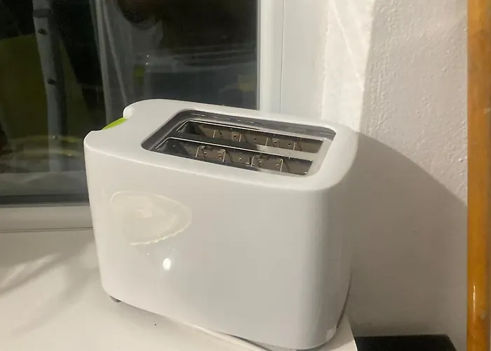 Golden House * Κλουζ-Ναπόκα