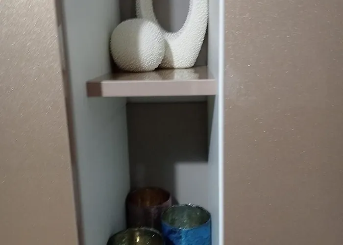 Golden House * Κλουζ-Ναπόκα