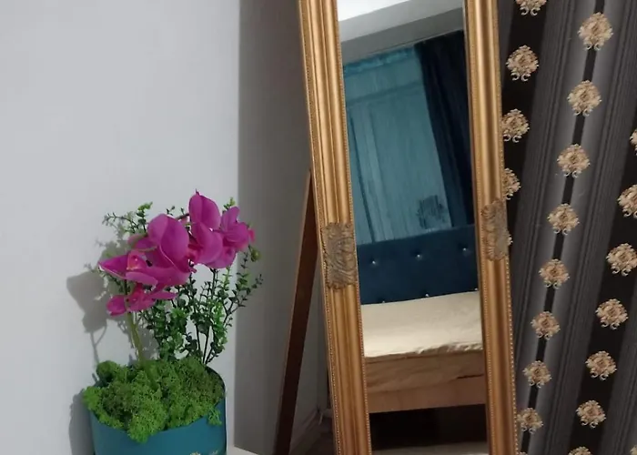 Διαμέρισμα Golden House *